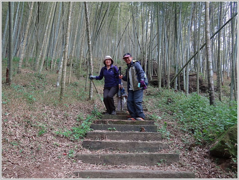 2015-02-07 15-10-31登山口快到了.JPG